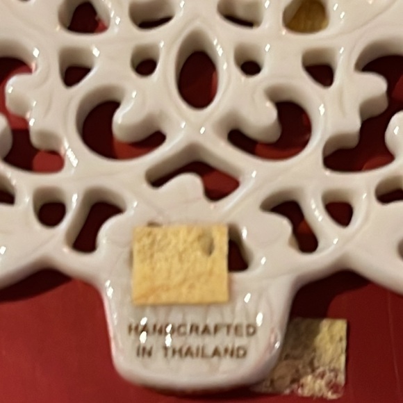 🎄Lenox Pierced Tree Ornament 🎄 - Picture 3 of 7